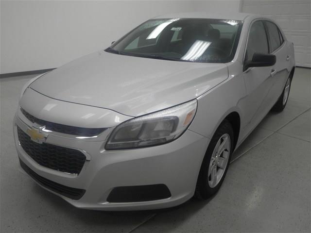 2014 Chevrolet Malibu E-150 Chateau