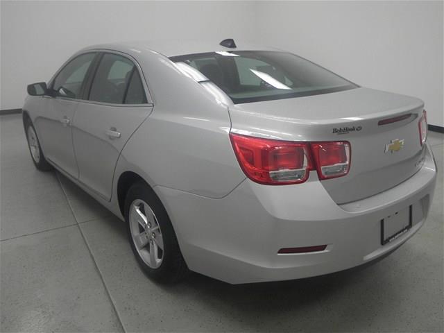 2014 Chevrolet Malibu E-150 Chateau