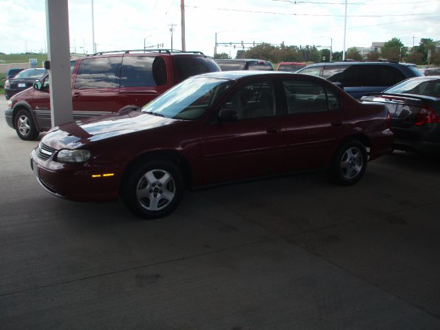 2004 Chevrolet Malibu Classic Touring 4WD