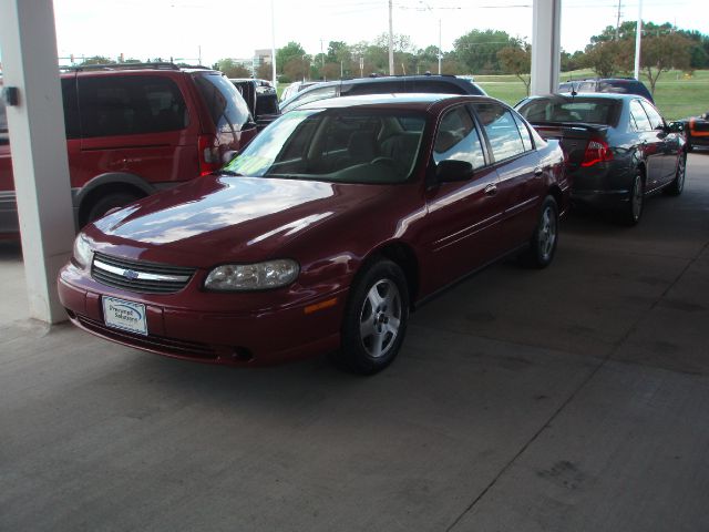 2004 Chevrolet Malibu Classic Touring 4WD