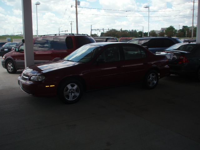 2004 Chevrolet Malibu Classic Touring 4WD