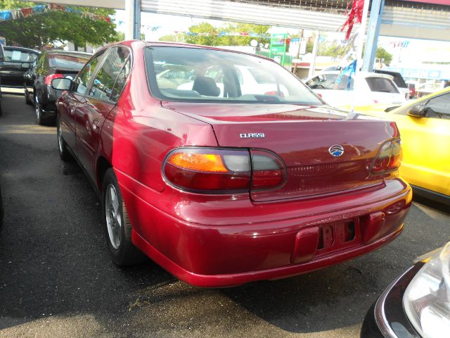 2004 Chevrolet Malibu Classic Unknown