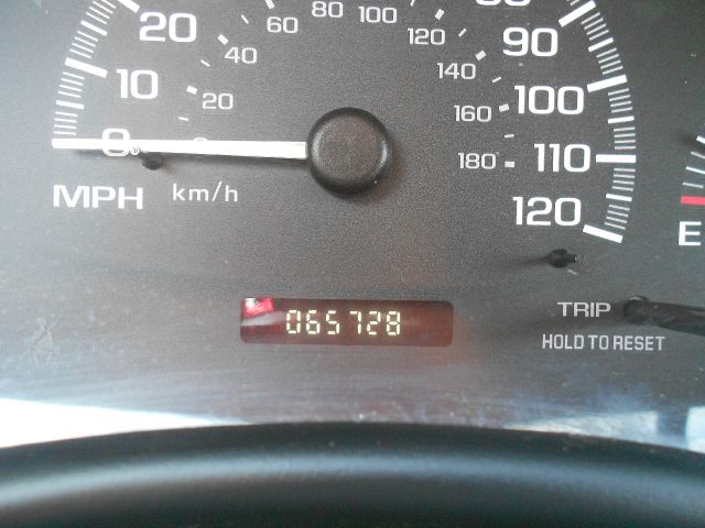 2004 Chevrolet Malibu Classic Unknown