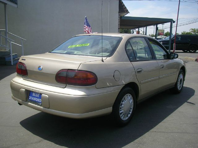 2004 Chevrolet Malibu Classic Unknown