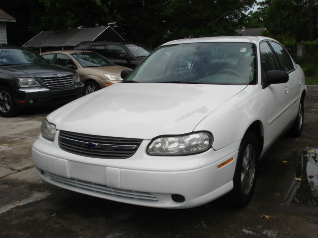 2004 Chevrolet Malibu Classic Touring 4WD