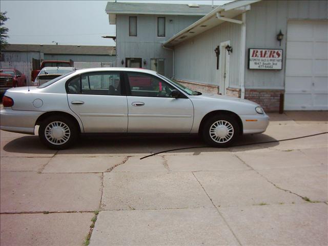 2004 Chevrolet Malibu Classic Unknown