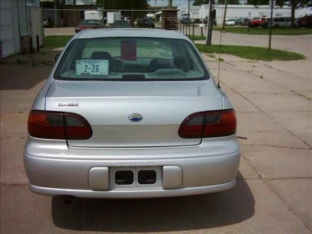 2004 Chevrolet Malibu Classic Unknown
