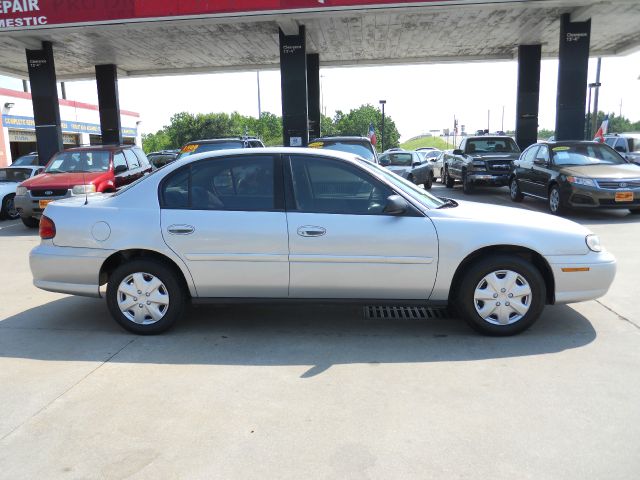 2005 Chevrolet Malibu Classic Touring 4WD