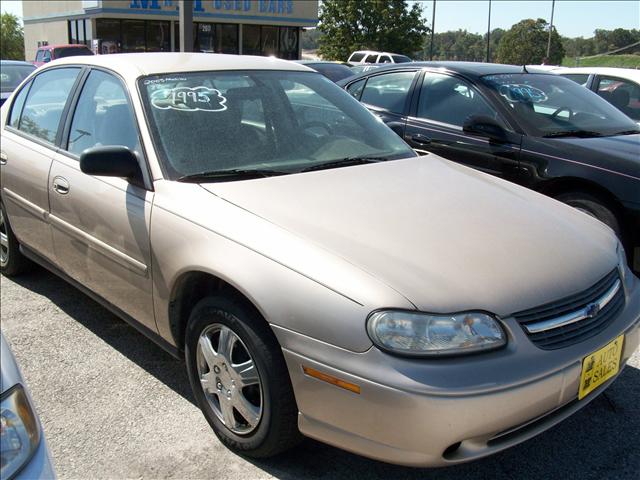 2005 Chevrolet Malibu Classic Base
