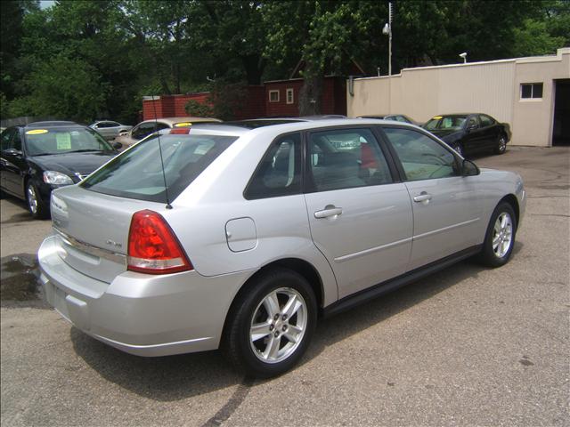 2004 Chevrolet Malibu Maxx Touring W/nav.sys