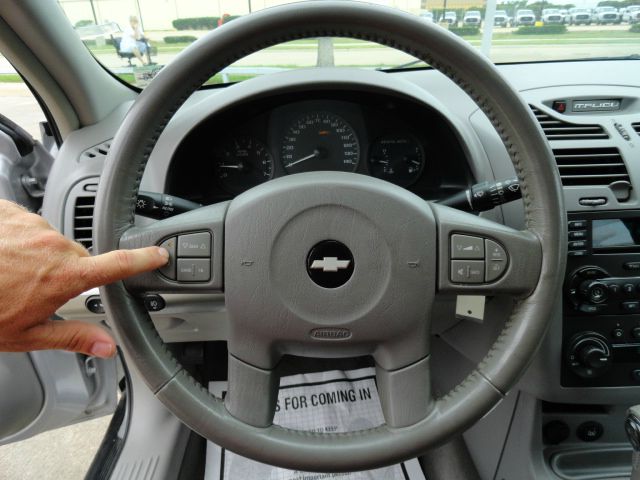 2004 Chevrolet Malibu Maxx SL1