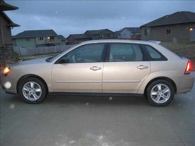 2005 Chevrolet Malibu Maxx Unknown