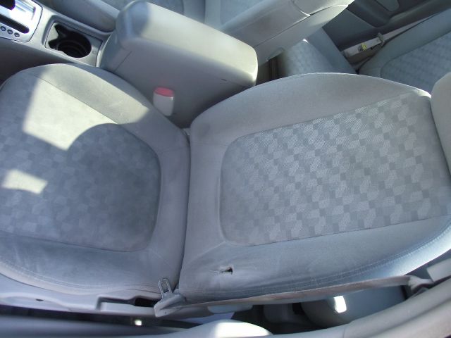 2005 Chevrolet Malibu Maxx REG CAB Dually DUMP