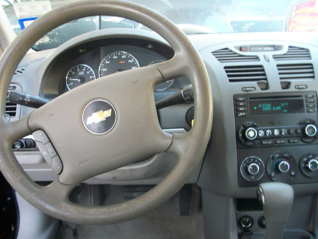 2006 Chevrolet Malibu Maxx SL1