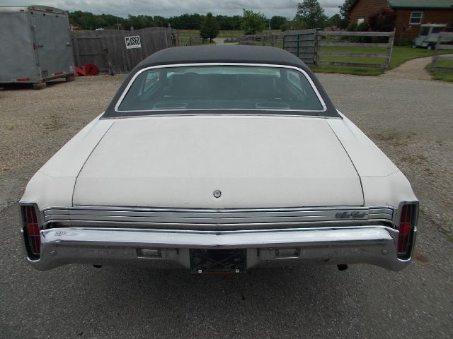 1971 Chevrolet Monte Carlo Unknown