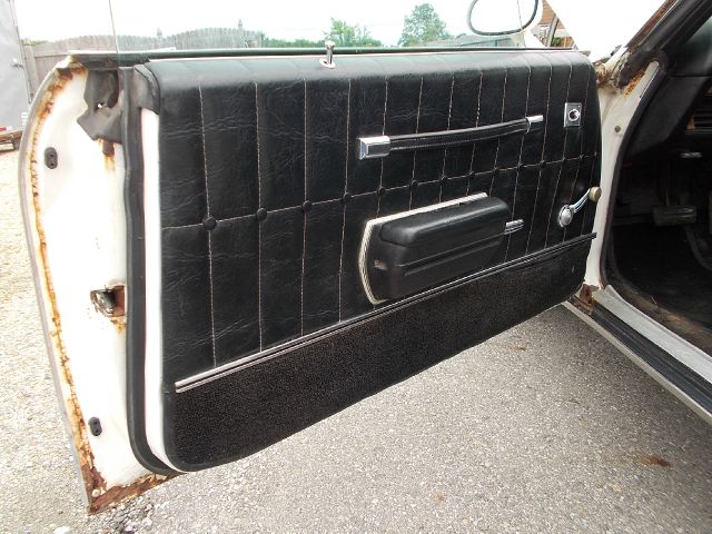 1971 Chevrolet Monte Carlo Unknown