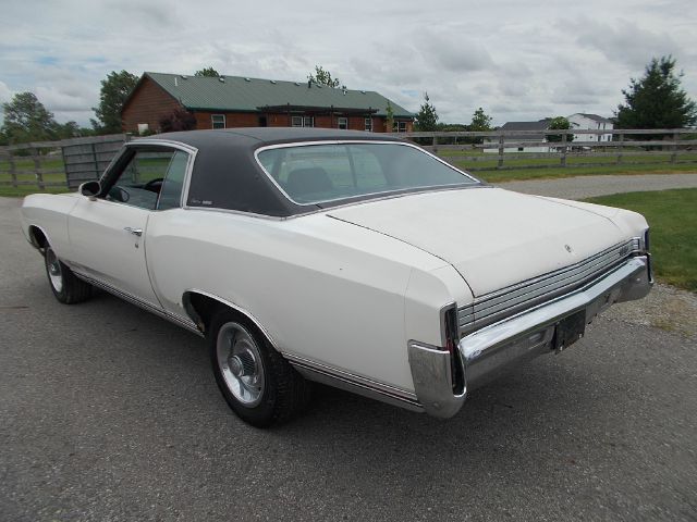 1971 Chevrolet Monte Carlo Unknown