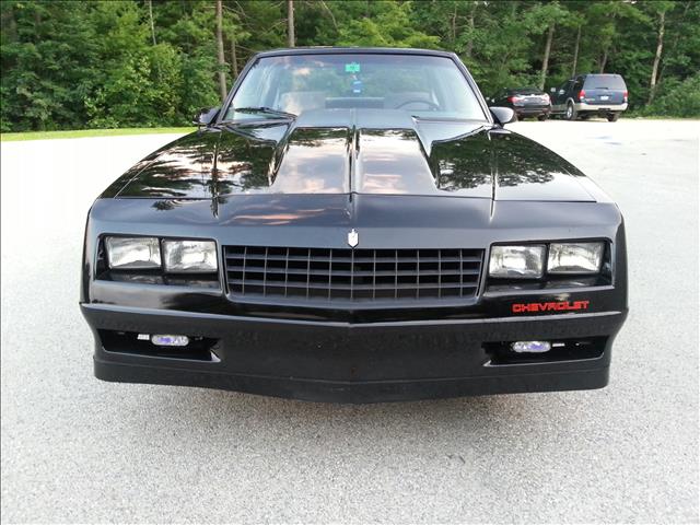 1988 Chevrolet Monte Carlo 3lt Coupe