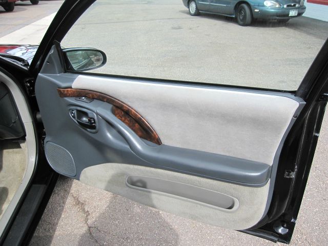 1999 Chevrolet Monte Carlo Touring W/nav.sys