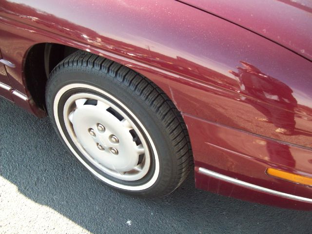 1999 Chevrolet Monte Carlo Touring W/nav.sys