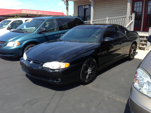 2000 Chevrolet Monte Carlo 4dr Sdn Auto (natl) Hatchback
