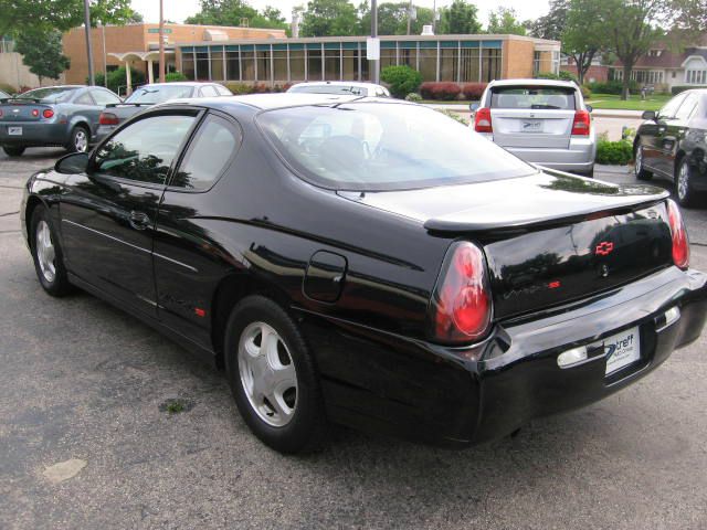 2000 Chevrolet Monte Carlo 4dr Sdn Auto (natl) Hatchback
