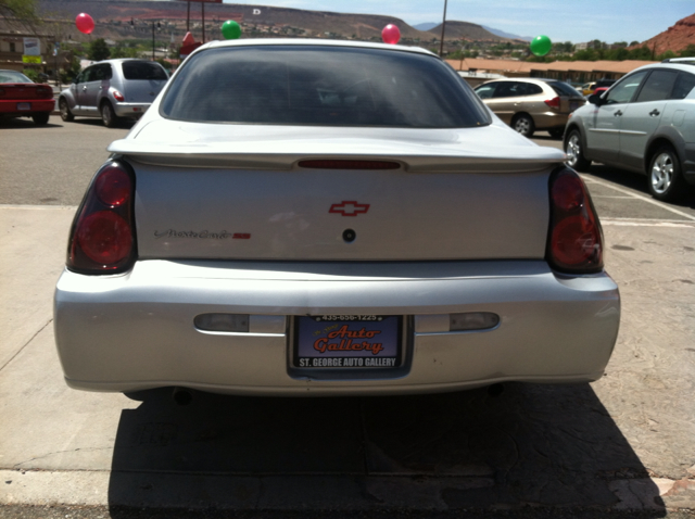 2000 Chevrolet Monte Carlo 4dr Sdn Auto (natl) Hatchback