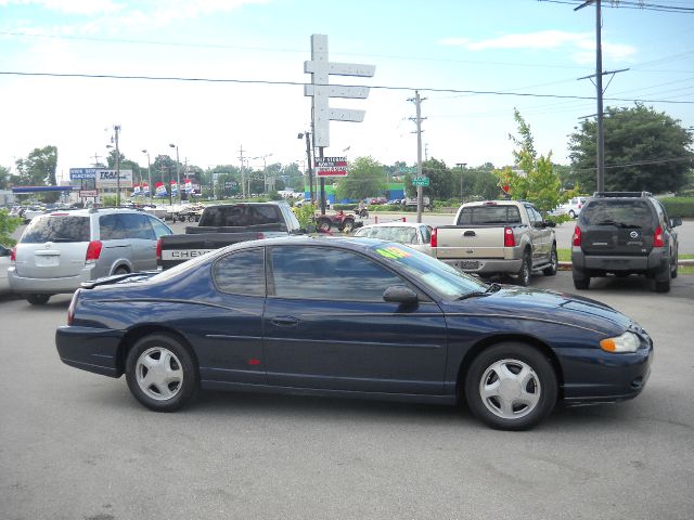 2000 Chevrolet Monte Carlo 4dr Sdn Auto (natl) Hatchback