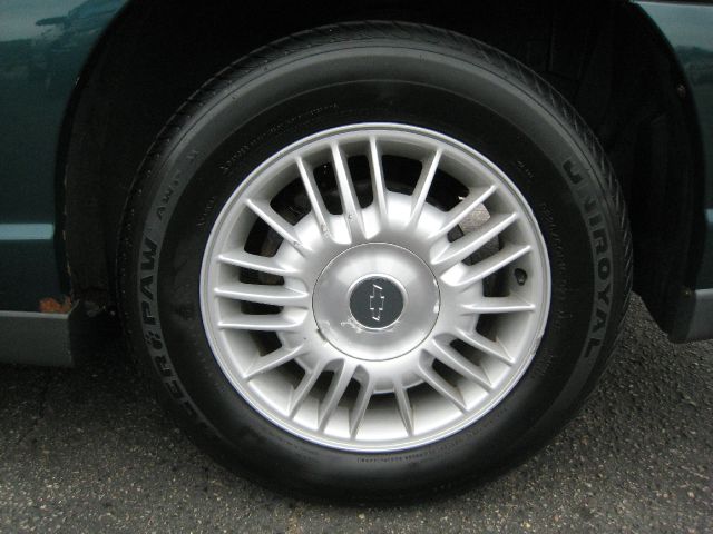 2000 Chevrolet Monte Carlo Touring W/nav.sys