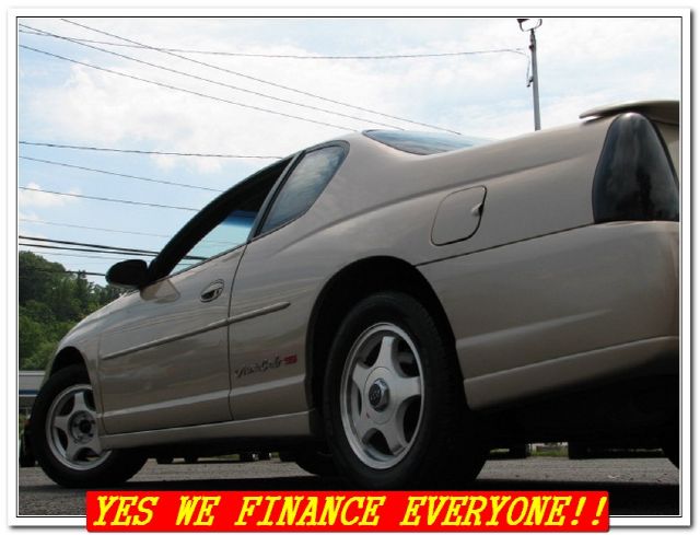 2000 Chevrolet Monte Carlo 4dr Sdn Auto (natl) Hatchback