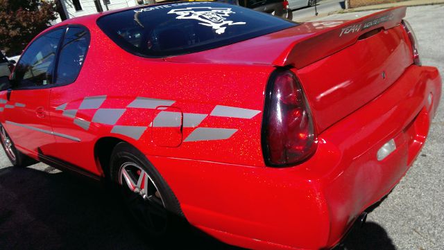 2000 Chevrolet Monte Carlo 4dr Sdn Auto (natl) Hatchback