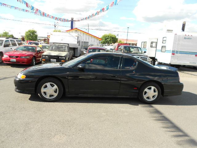 2001 Chevrolet Monte Carlo 4dr Sdn Auto (natl) Hatchback