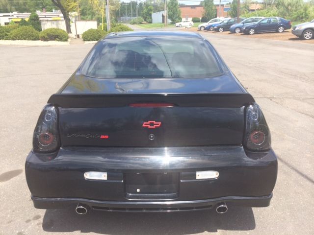 2001 Chevrolet Monte Carlo L.T. 4-w.d. 5.3L