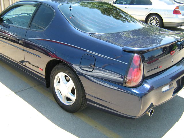 2001 Chevrolet Monte Carlo 4dr Sdn Auto (natl) Hatchback