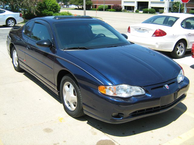 2001 Chevrolet Monte Carlo 4dr Sdn Auto (natl) Hatchback