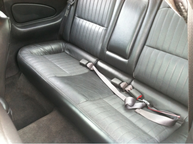 2001 Chevrolet Monte Carlo 4dr Sdn Auto (natl) Hatchback