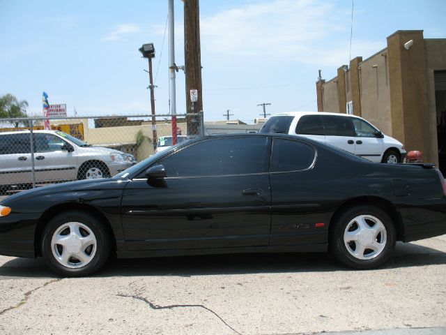 2001 Chevrolet Monte Carlo 4dr Sdn Auto (natl) Hatchback