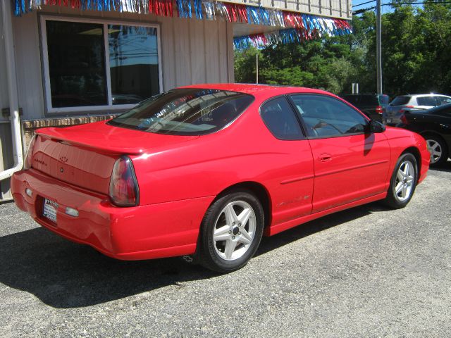 2001 Chevrolet Monte Carlo 4dr Sdn Auto (natl) Hatchback
