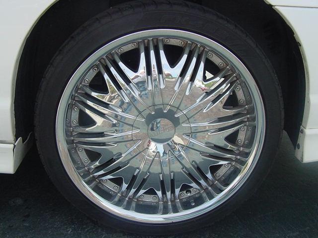 2001 Chevrolet Monte Carlo 4dr Sdn Auto (natl) Hatchback