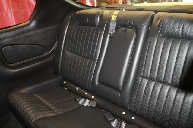 2002 Chevrolet Monte Carlo 4dr Sdn Auto (natl) Hatchback