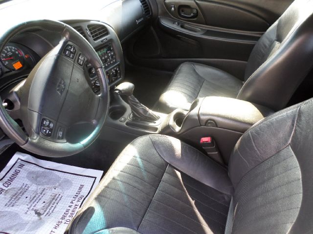 2002 Chevrolet Monte Carlo 4dr Sdn Auto (natl) Hatchback