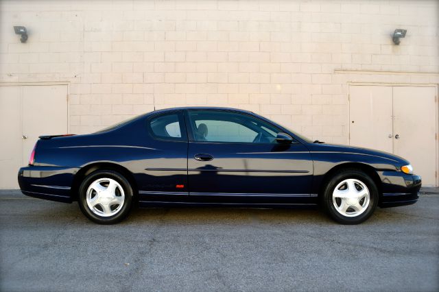 2002 Chevrolet Monte Carlo 4dr Sdn Auto (natl) Hatchback