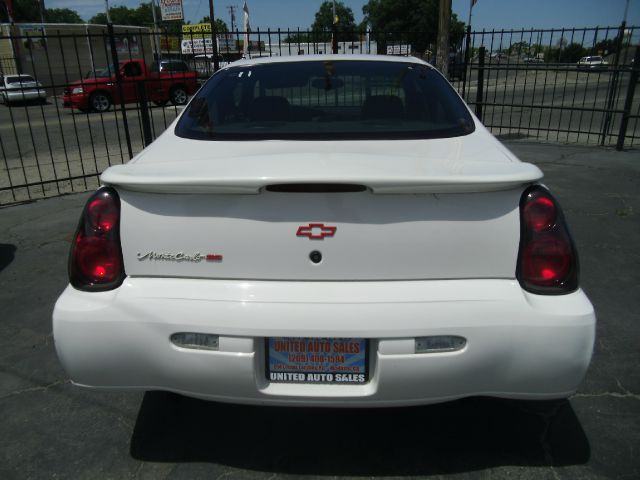 2002 Chevrolet Monte Carlo 4dr Sdn Auto (natl) Hatchback
