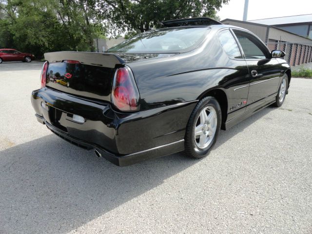 2002 Chevrolet Monte Carlo 4dr Sdn Auto (natl) Hatchback