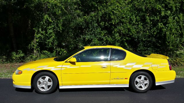 2002 Chevrolet Monte Carlo 4dr Sdn Auto (natl) Hatchback
