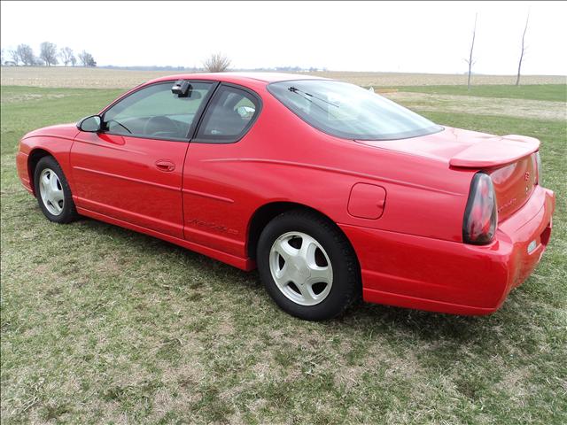 2002 Chevrolet Monte Carlo 4dr Sdn Auto (natl) Hatchback