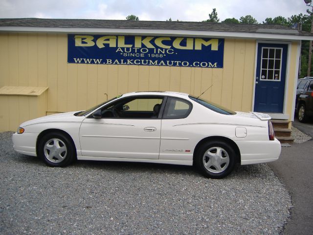 2002 Chevrolet Monte Carlo 4dr Sdn Auto (natl) Hatchback