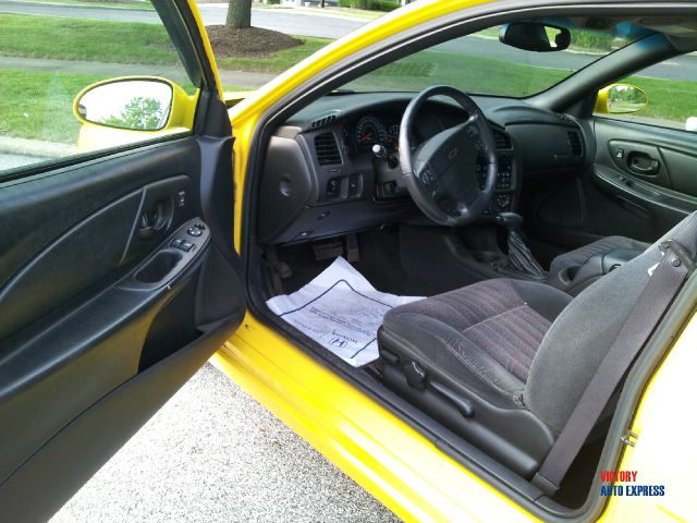 2003 Chevrolet Monte Carlo 4dr Sdn Auto (natl) Hatchback