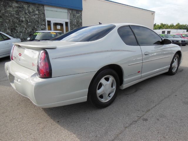 2003 Chevrolet Monte Carlo 4dr Sdn Auto (natl) Hatchback