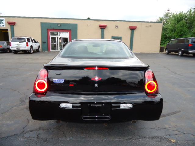 2003 Chevrolet Monte Carlo 4dr Sdn Auto (natl) Hatchback